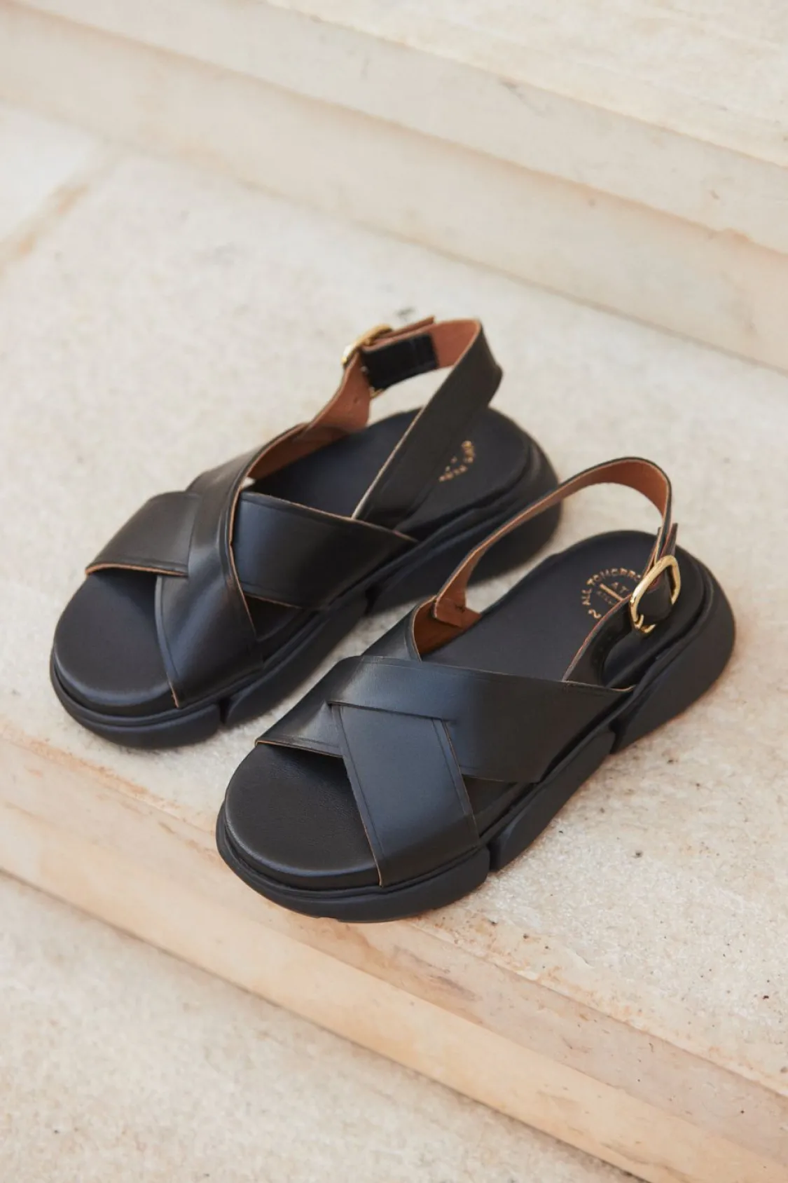 ATP Atelier Barisci Lader Chunky Sandaler Svart Best Sale