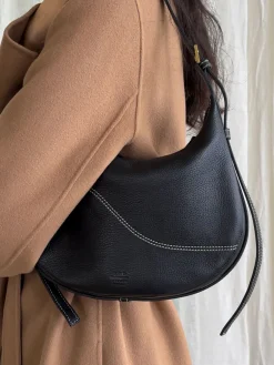 ATP Atelier Liveri Grained Leather Small Hobo Bag Svart/Kontrastsom Store