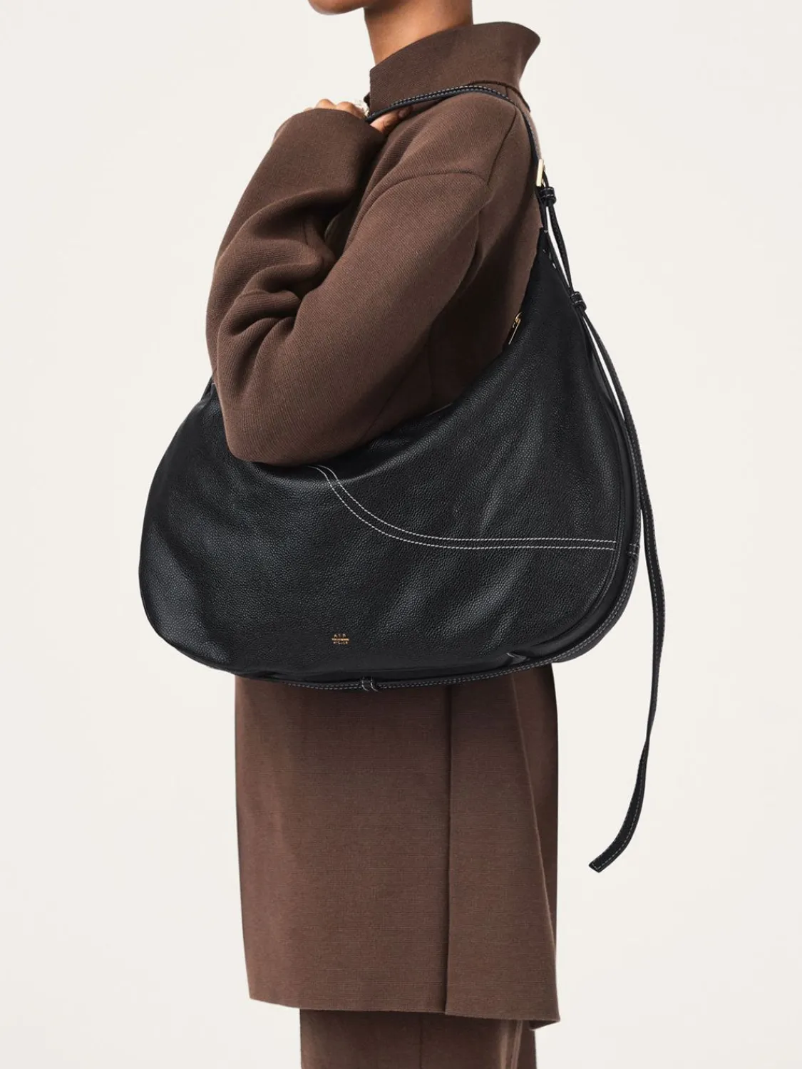 ATP Atelier Potenza Grained Leather Large Hobo Bag Svart/Kontrastsom Discount